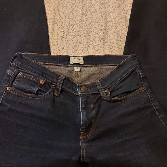 J. CREW matchstick jeans in dark blue wash - Picture 2 of 4